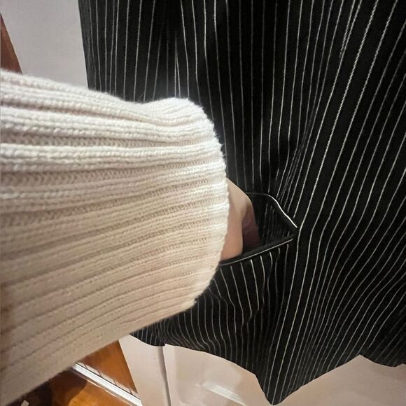 Lauren Ralph Lauren Wool blend striped blazer Black tan cream colored stripes - Picture 9 of 10